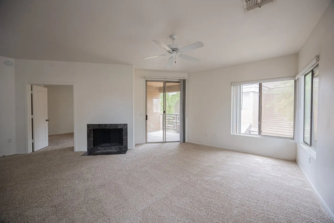 1411 E ORANGEWOOD Avenue photo 5