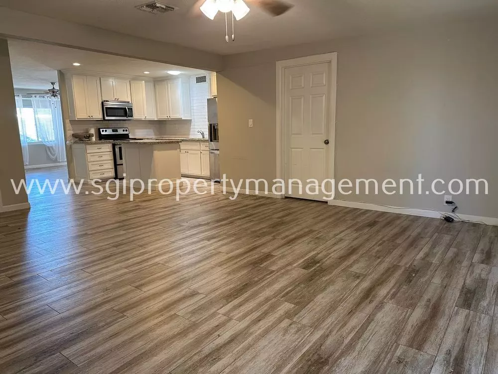 14817 North Flamenco Drive, Phoenix, AZ 85053 photo 5