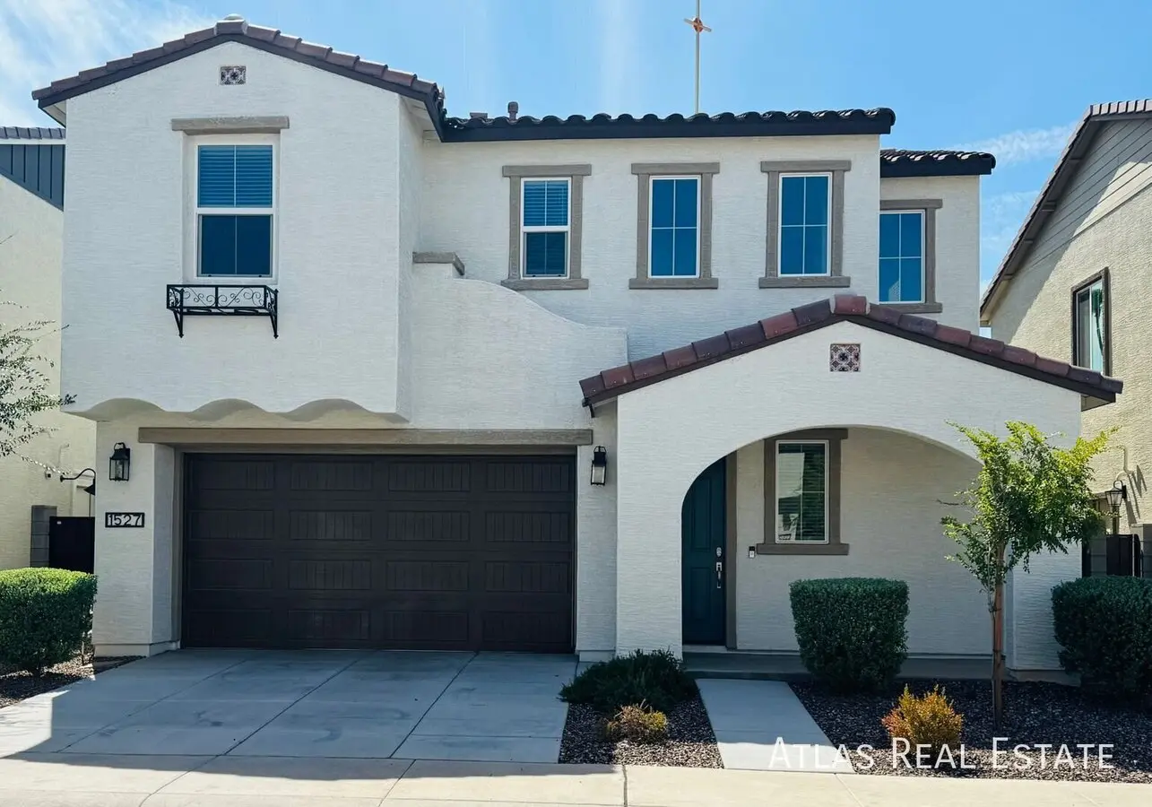 1527 W Sierra Vista Dr photo 4