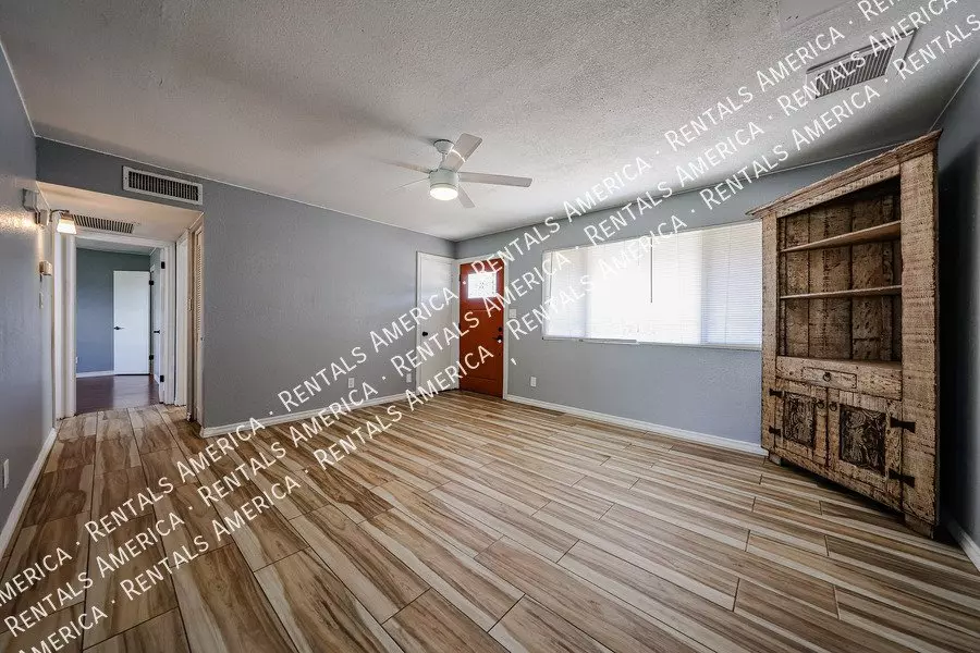 15851 North 23rd Street, Phoenix, AZ 85022 photo 3