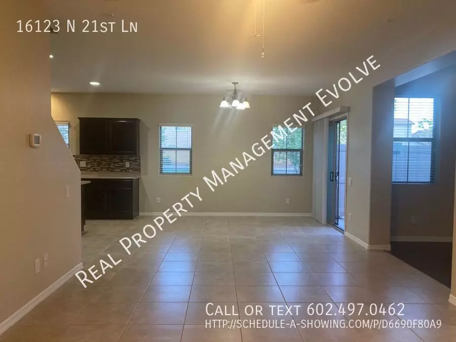 16123 N 21St Ln photo 2