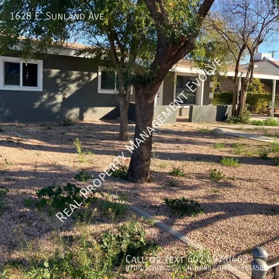 1628 E Sunland Ave photo 4