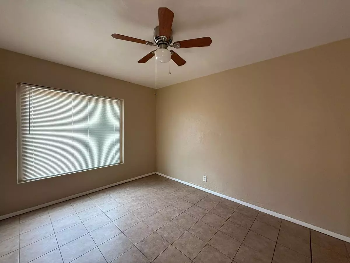 1630 West Garfield Street, Phoenix, AZ 85007 photo 2