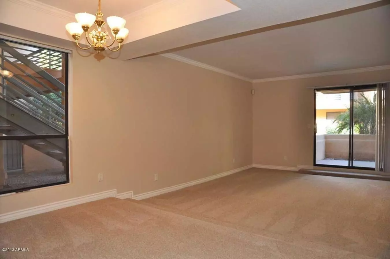 Charming 2 Bed 2 Bath Gated Condo Near Bell Road And 35th Ave++pool++fitness photo 4