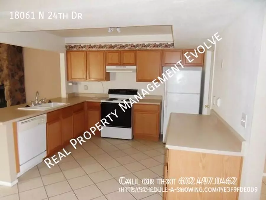 18061 North 24th Drive, Phoenix, AZ 85023 photo 5