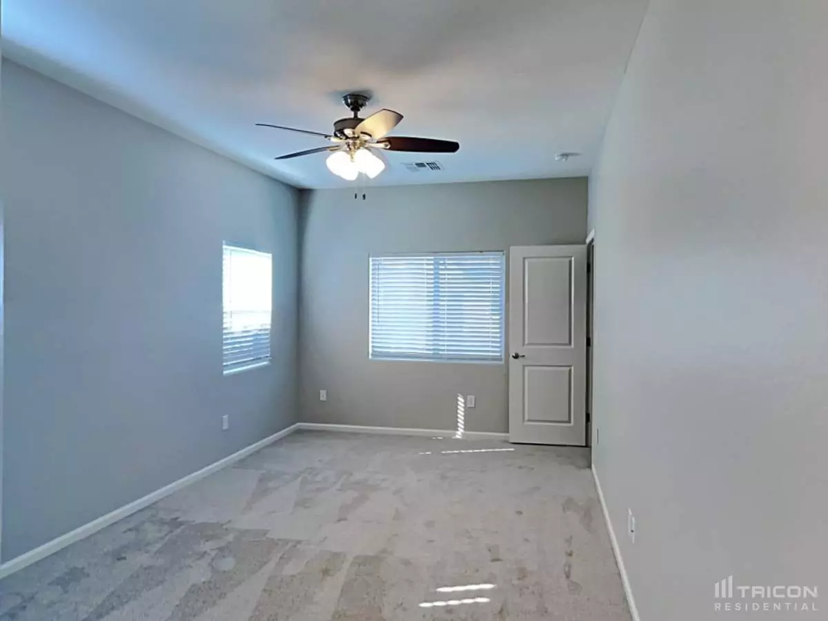 1824 West Minton Street, Phoenix, AZ 85041 photo 4