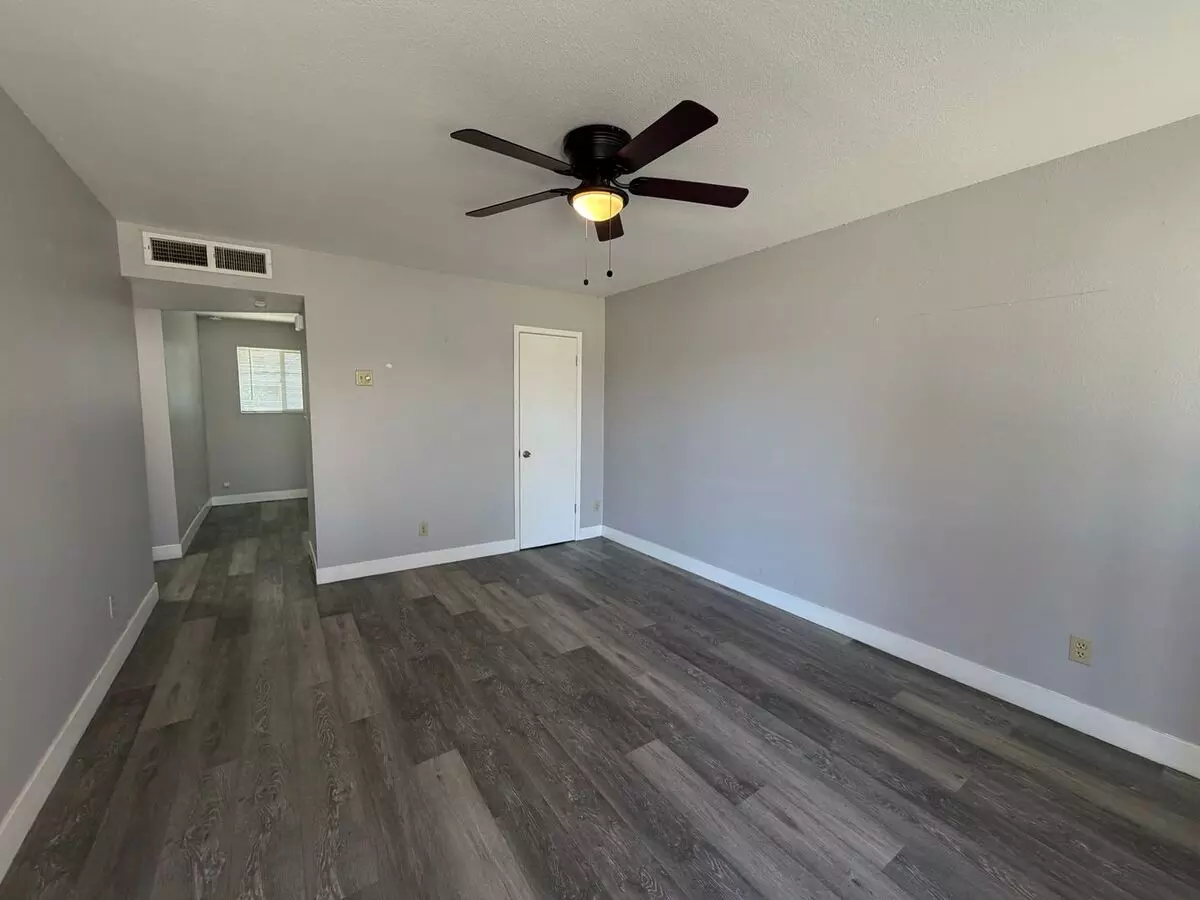 1833 E Harvard St Phoenix, AZ 85006 photo 5