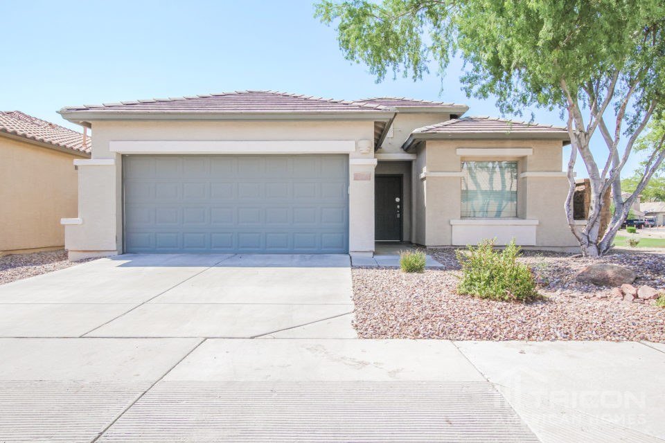 1942 North 92nd Drive, Phoenix, AZ 85037 photo 5