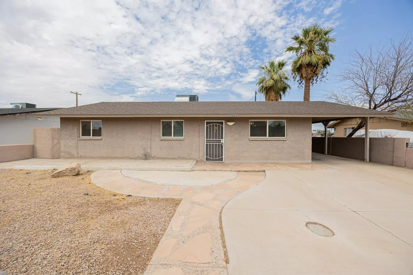 2062 E Nancy Ln Phoenix, AZ 85042 photo 4