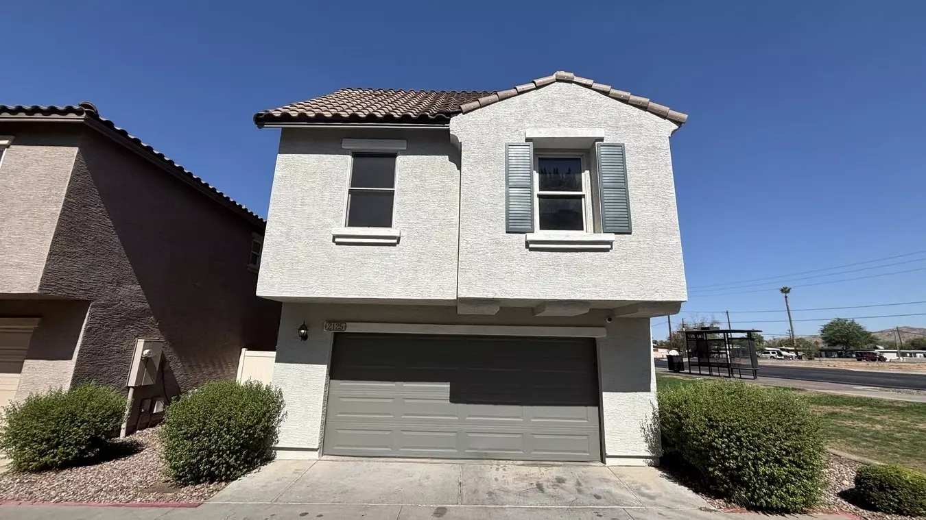 2125 E Huntington Dr Phoenix, AZ 85040 photo 2