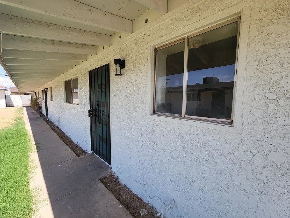 2134 W Heatherbrae Dr Phoenix Az 85015 photo 2