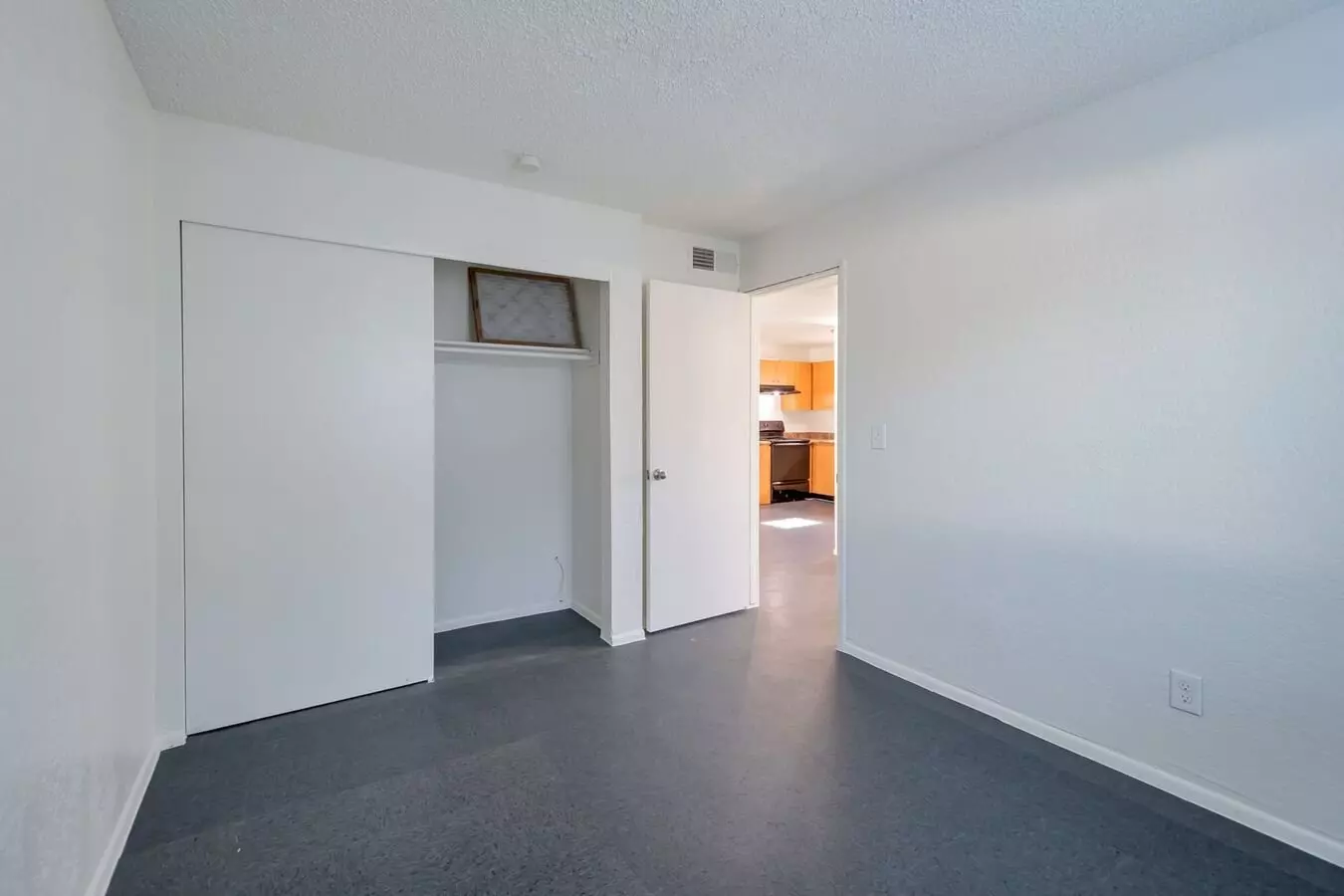 Starlight Apartments photo 5