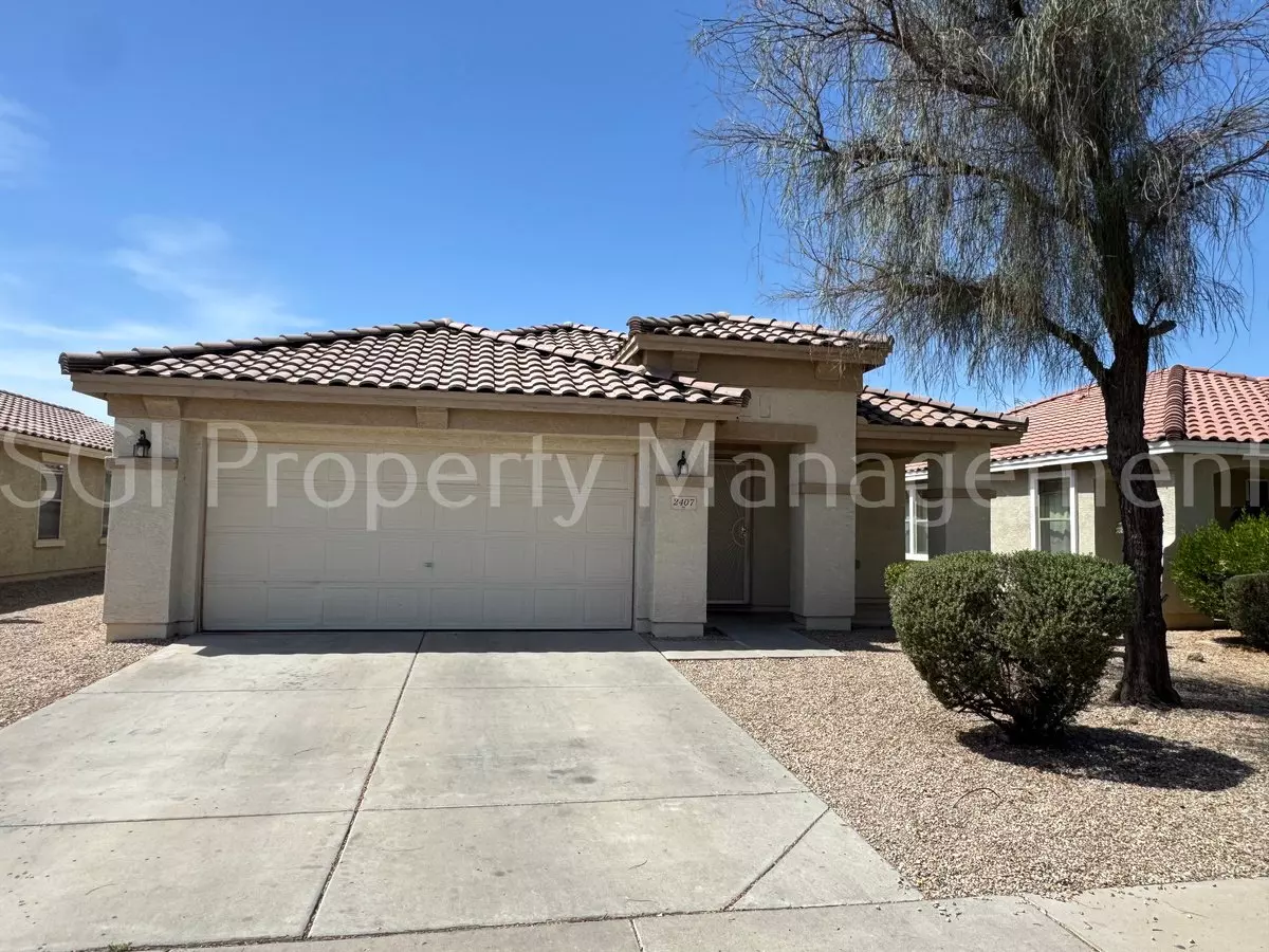 2407 W Mobile Ln Phoenix, AZ 85041 photo 3