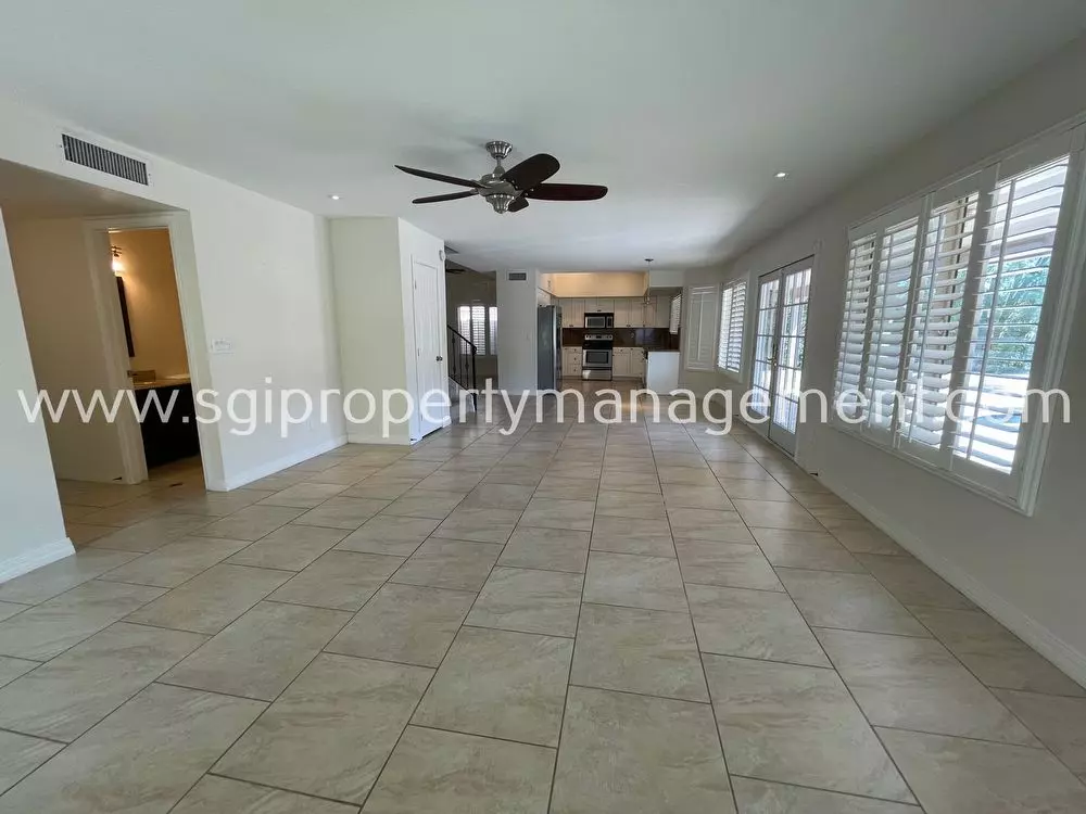 2427 East Taxidea Way, Phoenix, AZ 85048 photo 5