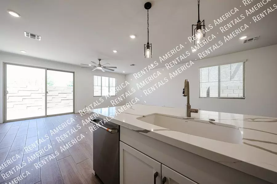 2484 West Rowel Road, Phoenix, AZ 85085 photo 5