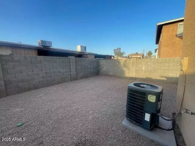 2538 West Ocotillo Road, Phoenix, AZ 85017 photo 3