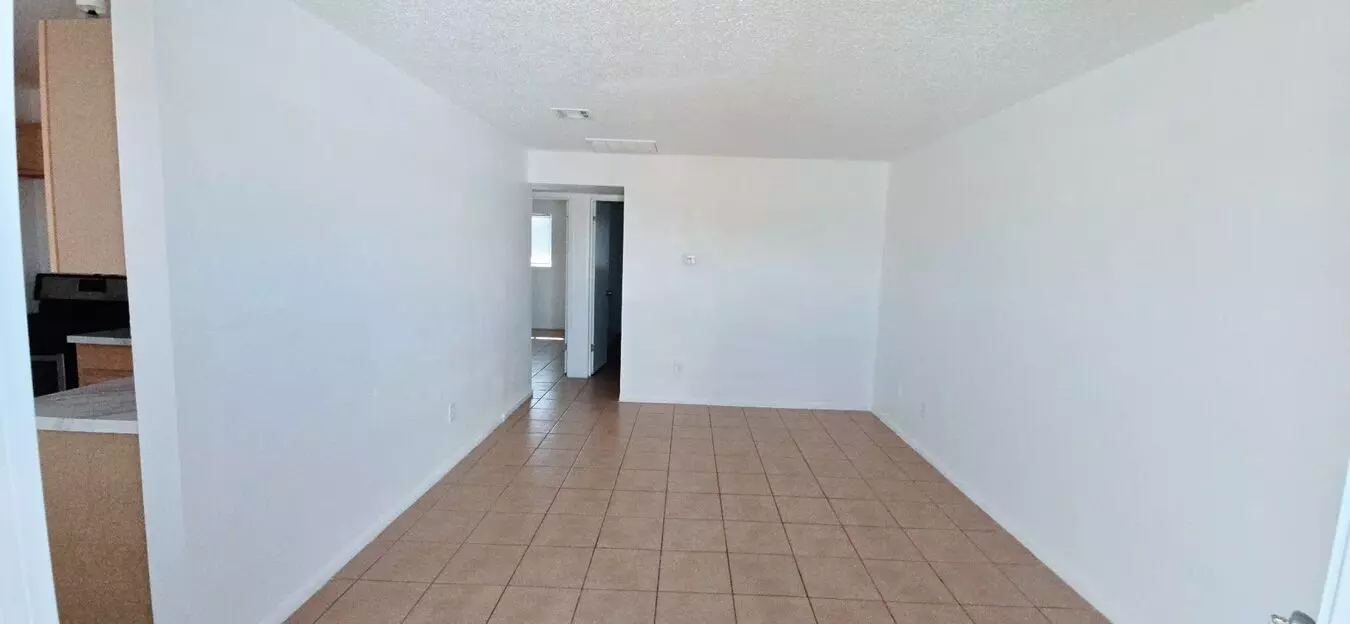 2601 East Monte Cristo Avenue, Phoenix, AZ 85032 photo 5