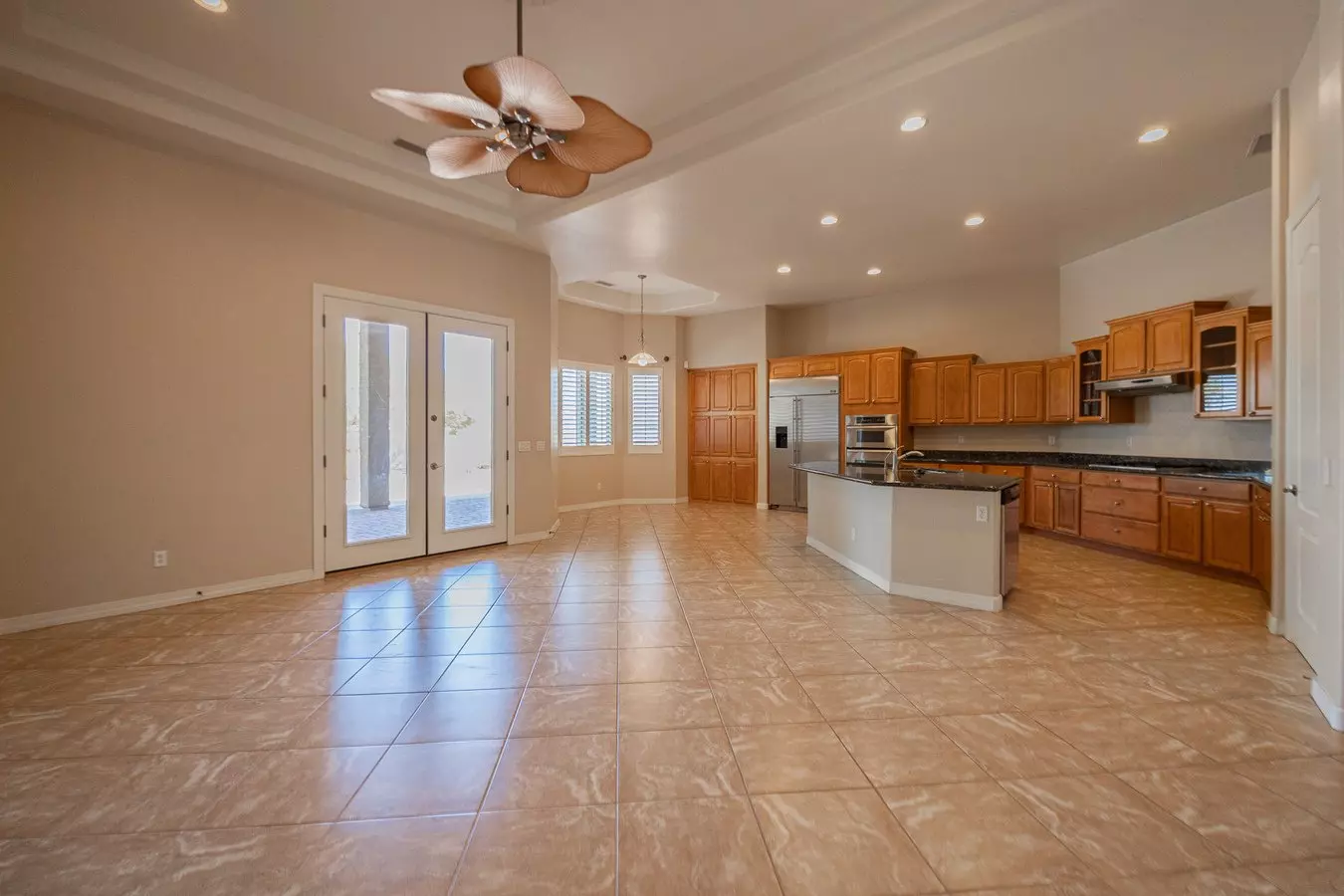 2902 East Gary Way, Phoenix, AZ 85042 photo 2