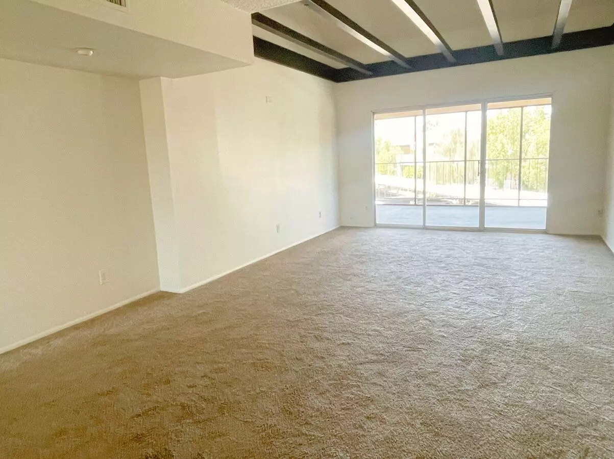 2bd, 1ba Phoenix Cono W/ Community Pool And Spa! photo 3