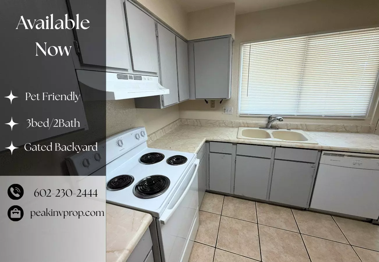 3 Bed 2 Ba Condo photo 2