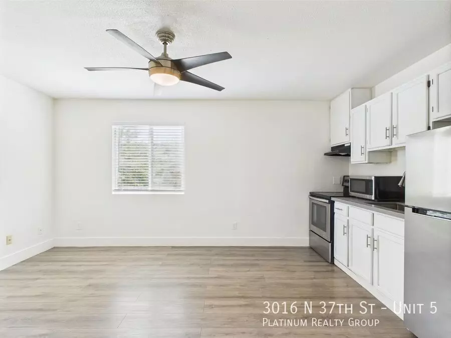 3016 North 37th Street, Phoenix, AZ 85018 photo 5