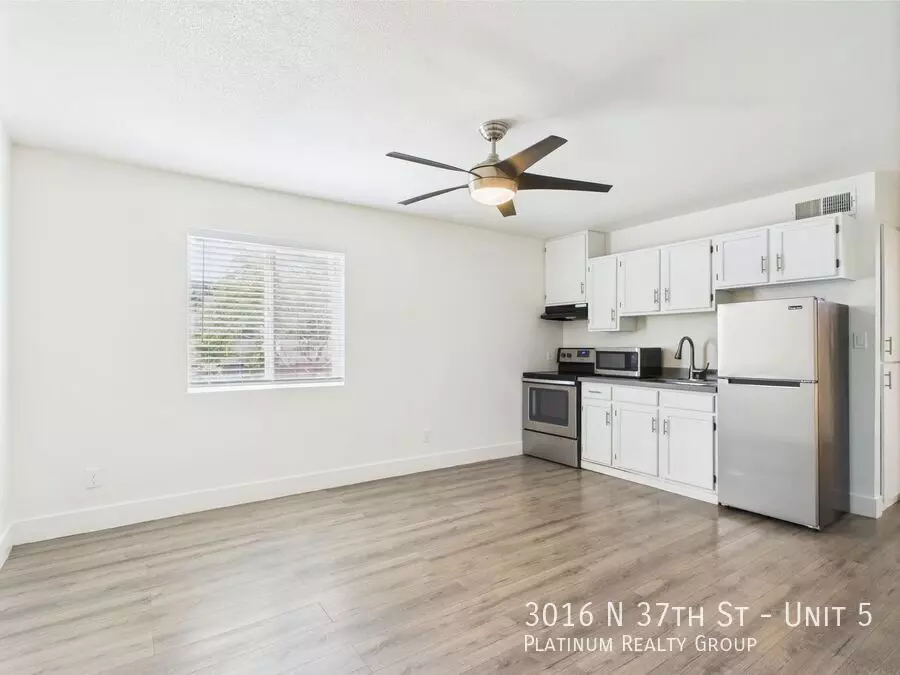 3016 North 37th Street, Phoenix, AZ 85018 photo 4