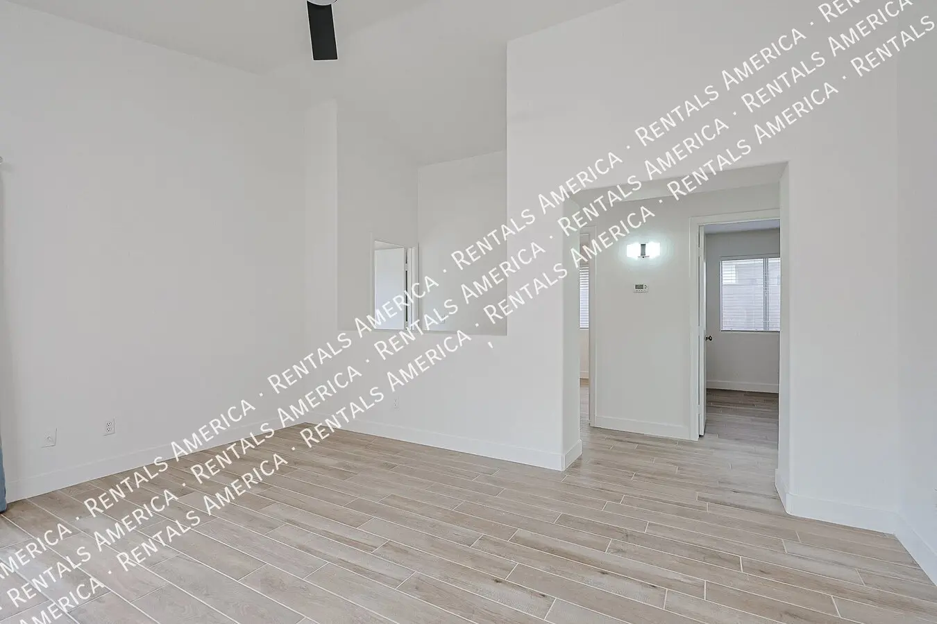 3043 W Abraham Ln Phoenix, AZ 85027 photo 5
