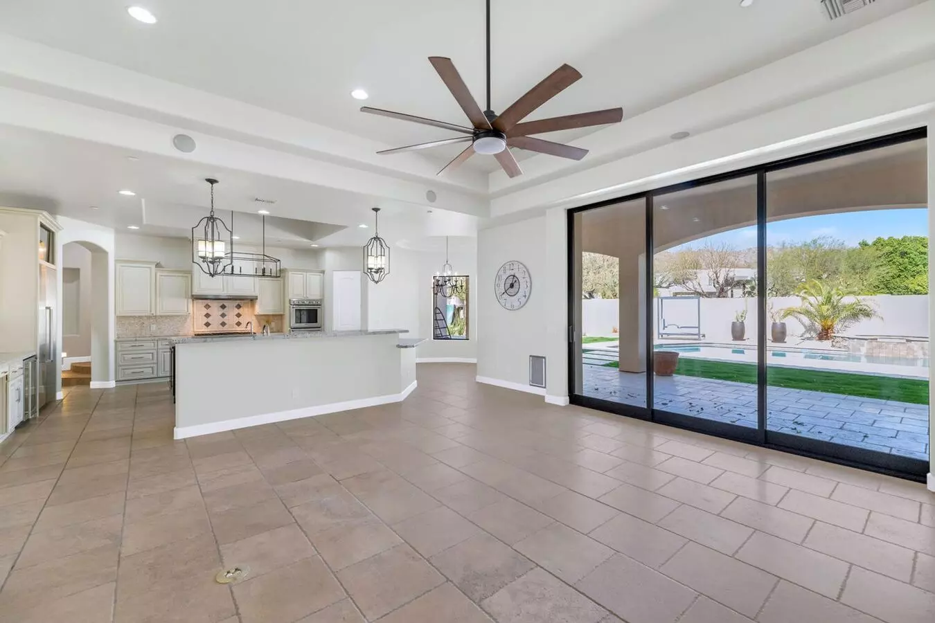 3324 East Suncrest Court, Phoenix, AZ 85044 photo 4