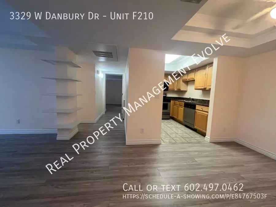 3329 W DANBURY Drive photo 2
