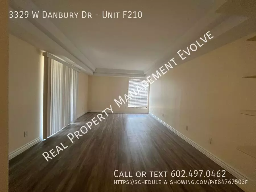 3329 W DANBURY Drive photo 4