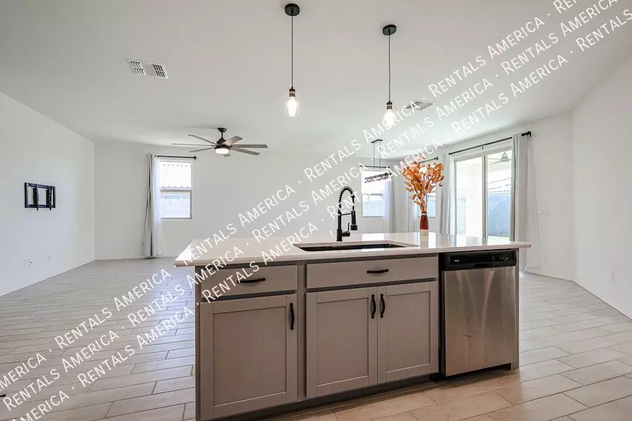 3403 West Pollack Street, Phoenix, AZ 85041 photo 5