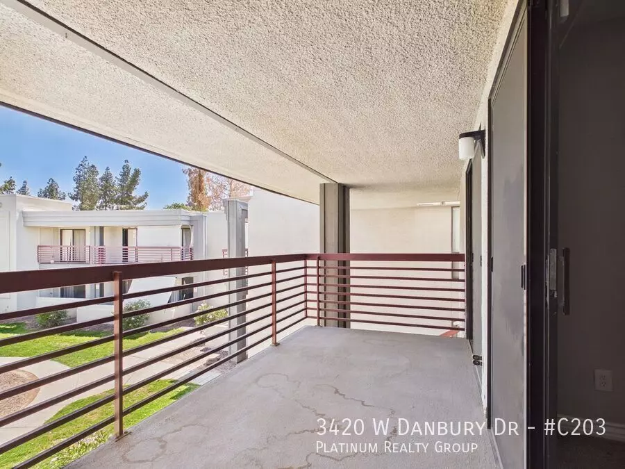 3420 W Danbury Dr Phoenix, AZ 85053 photo 5