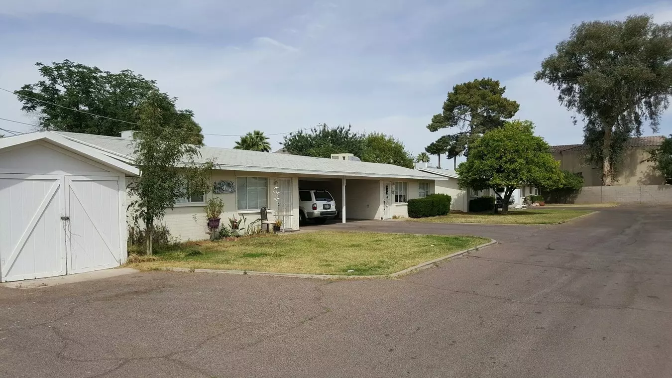 10430 North 37th Avenue, Phoenix, AZ 85051 photo 2