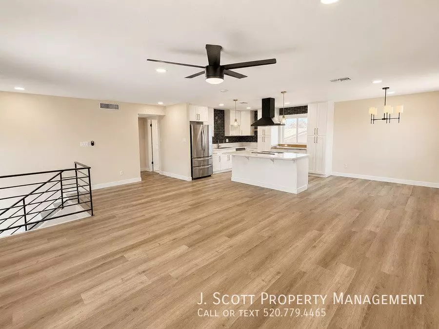 3459 W Evans Dr photo 3