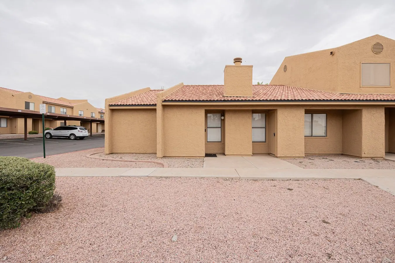 3511 E Baseline Rd Unit 1010 photo 2