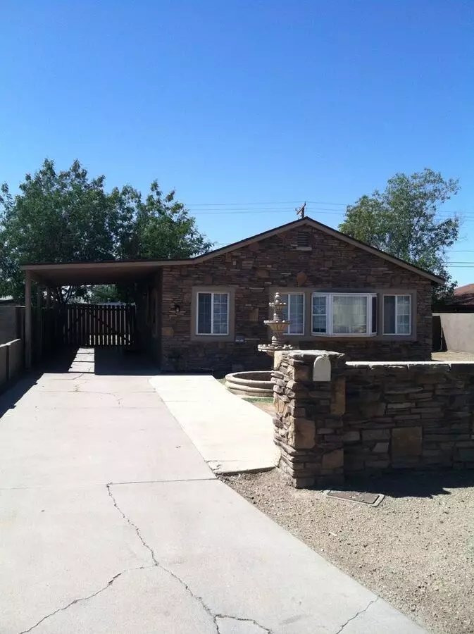 3541 W Vernon Ave Phoenix, AZ 85009 photo 2
