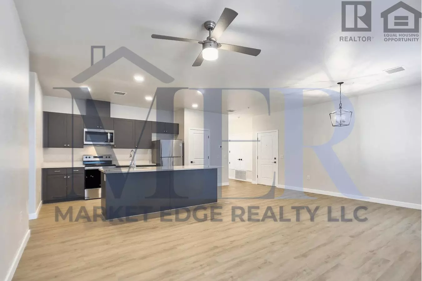 17444 North 32nd Street, Phoenix, AZ 85032 photo 4