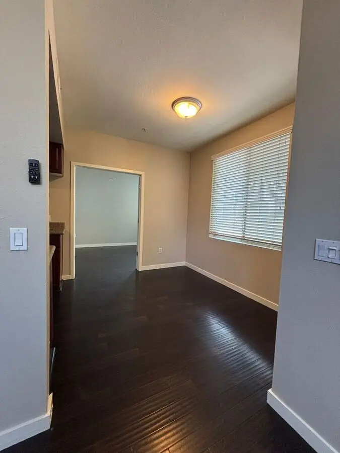 3rd Ave Palms 3 Bed 2 Bath photo 4