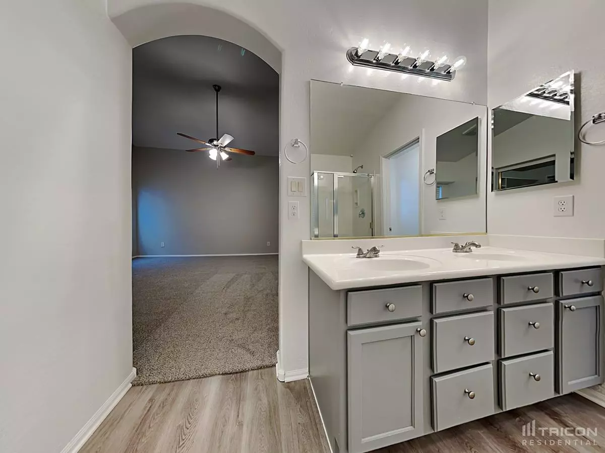 4121 South 56th Drive, Phoenix, AZ 85043 photo 5