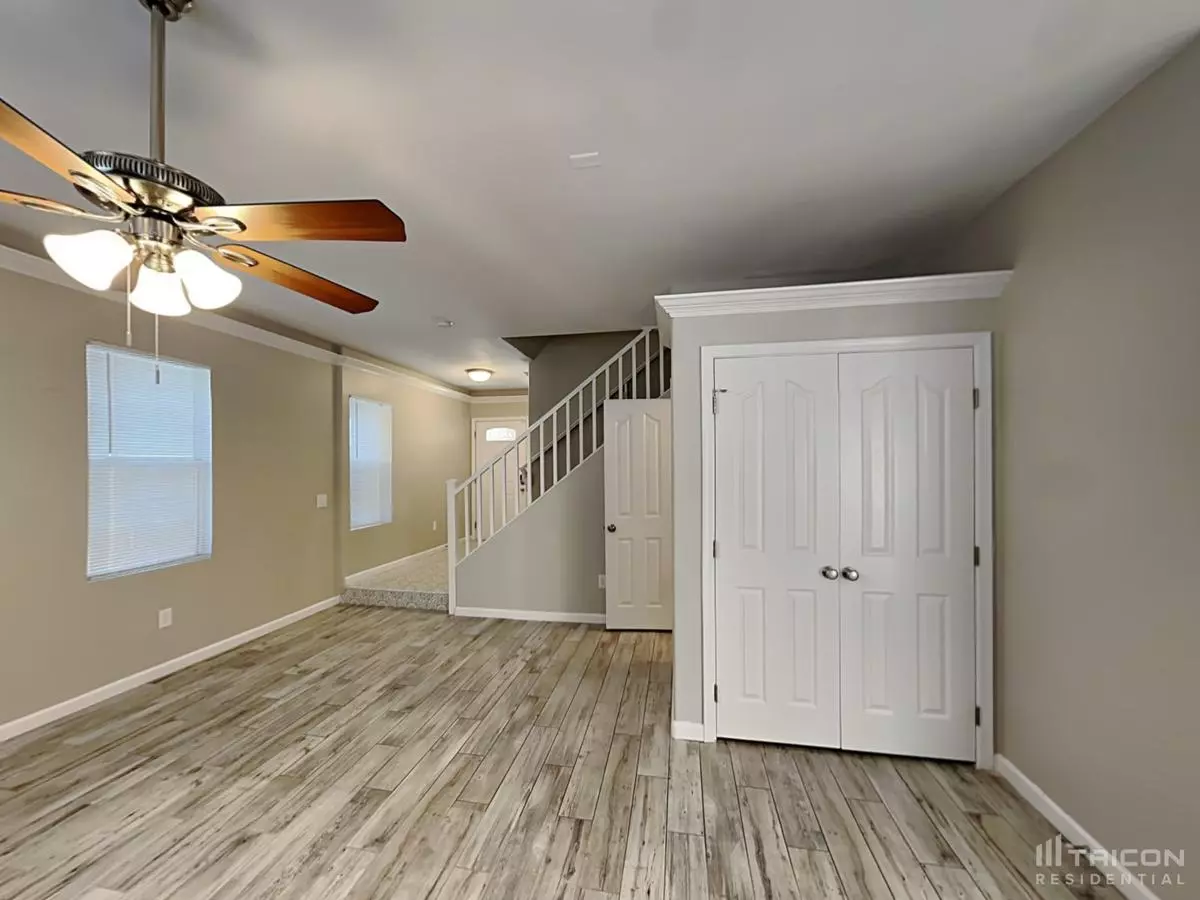 4218 West Carter Road, Phoenix, AZ 85041 photo 4