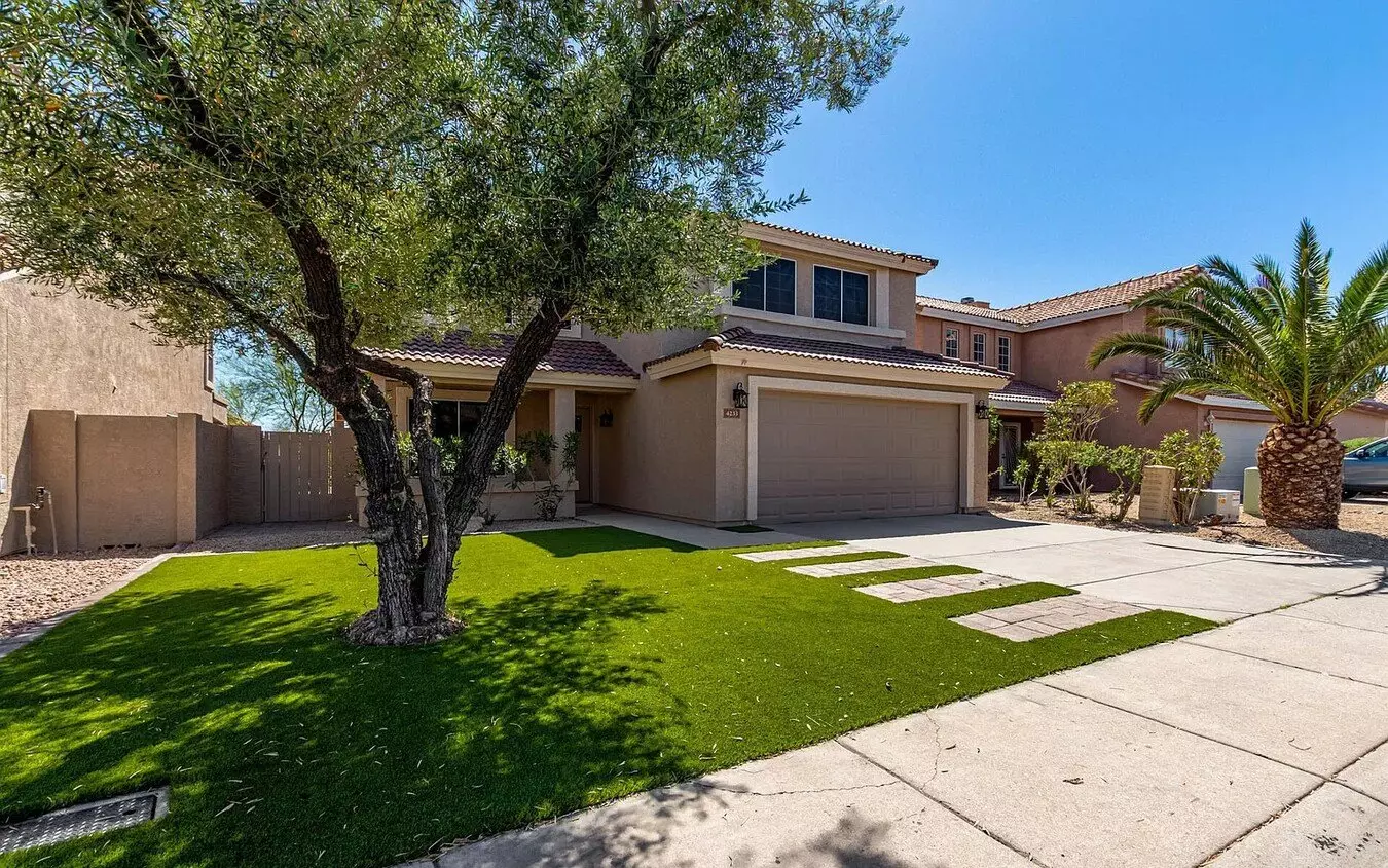 4233 E Raven Rd Phoenix, AZ 85044 photo 5
