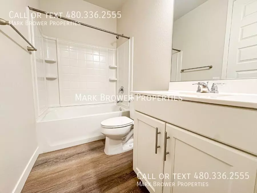 4235 North 26th StreetUnit 1 photo 2