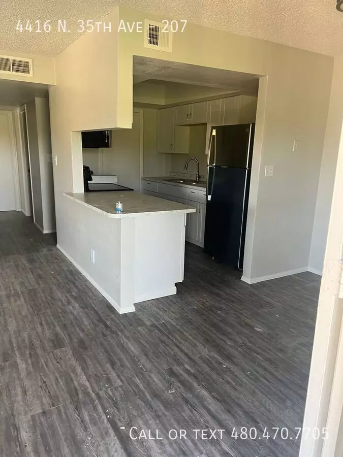 Hacienda Park Apartments photo 4
