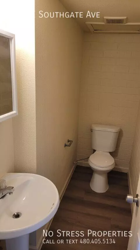 4630 East Southgate Avenue, Phoenix, AZ 85040 photo 5