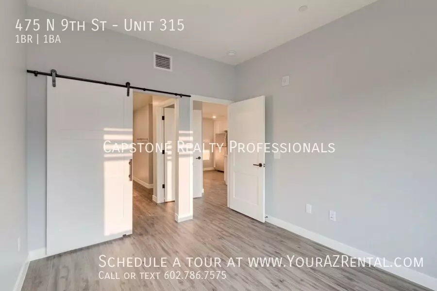 475 N 9TH Street photo 2