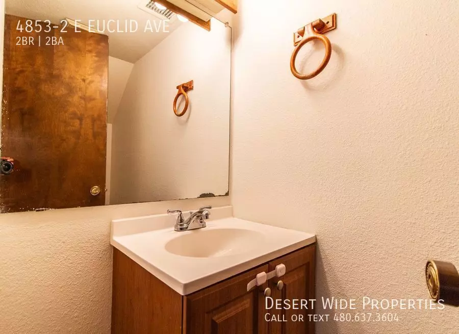 4853 East Euclid Avenue, Phoenix, AZ 85044 photo 4