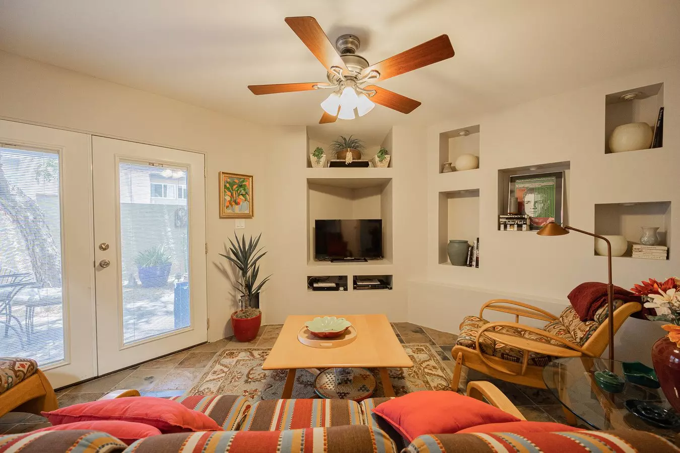 4922 North 42nd Way, Phoenix, AZ 85018 photo 5