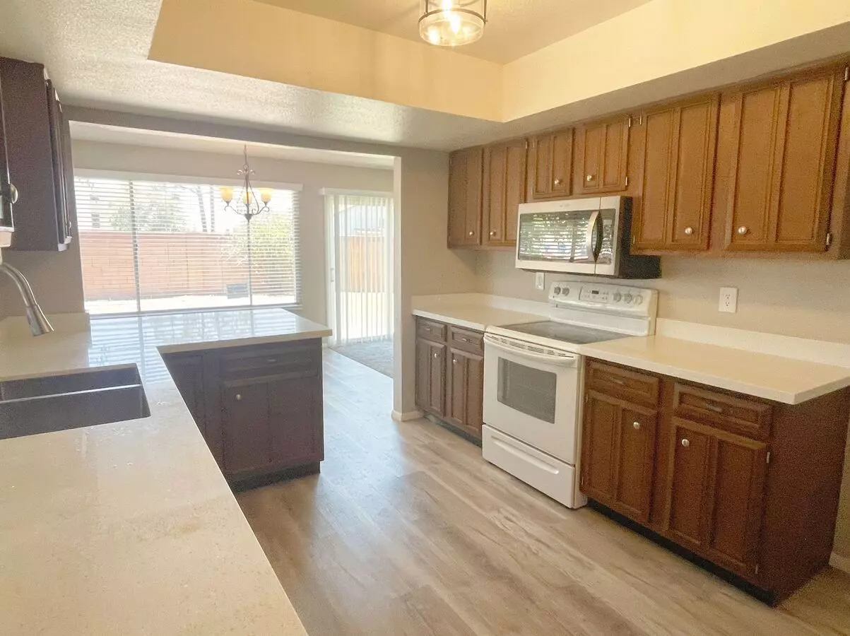2243 W Mcrae Way photo 3