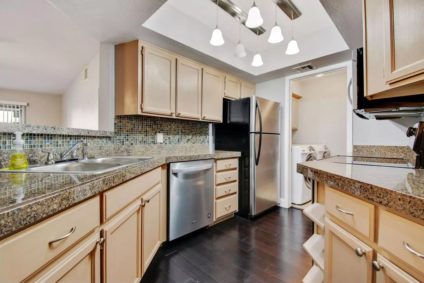 5104 N 32nd Unit 122 photo 4