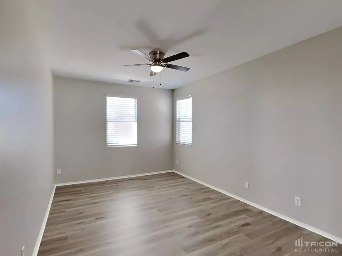 5318 West Odeum Lane, Phoenix, AZ 85043 photo 5